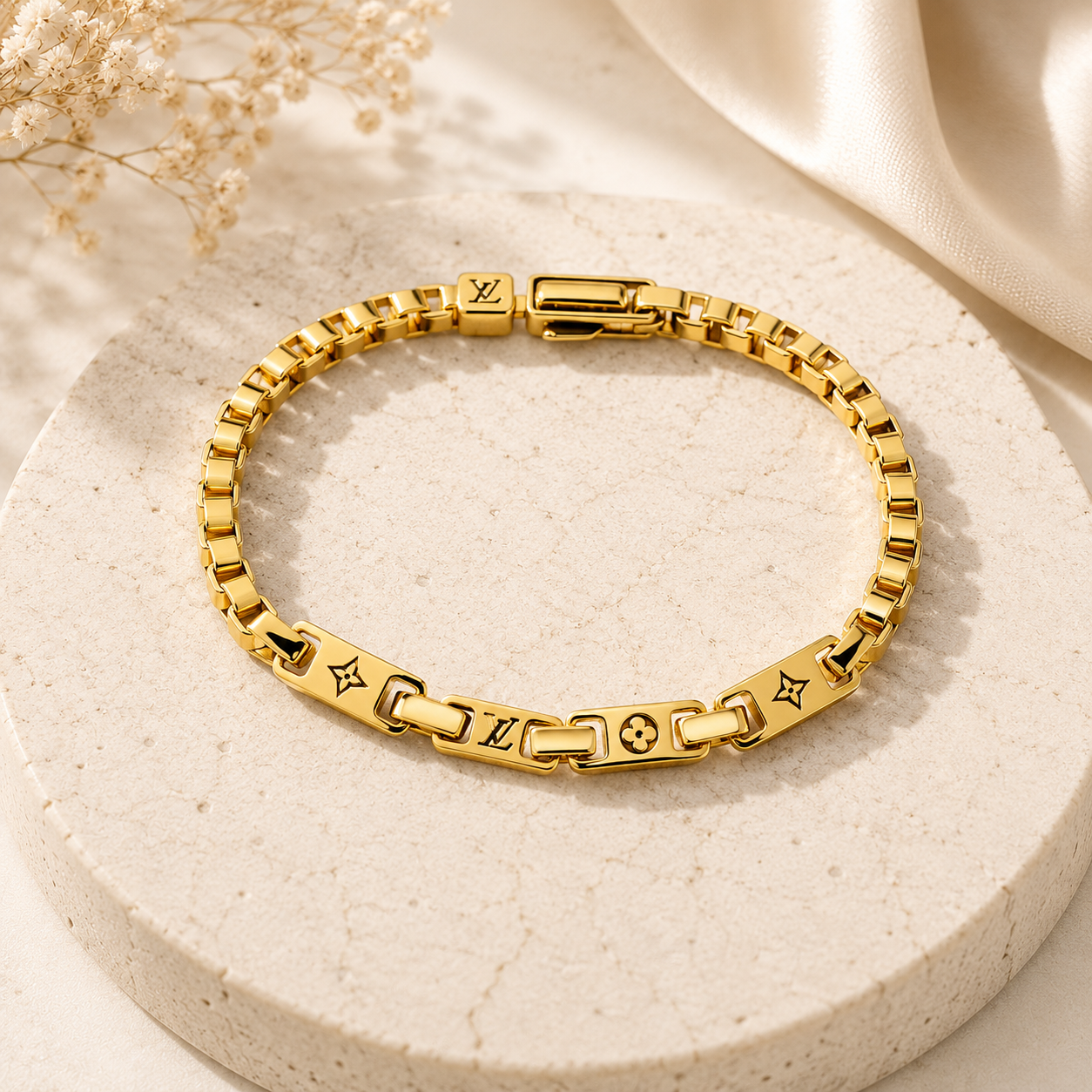 Imperial Link Gold Bracelet