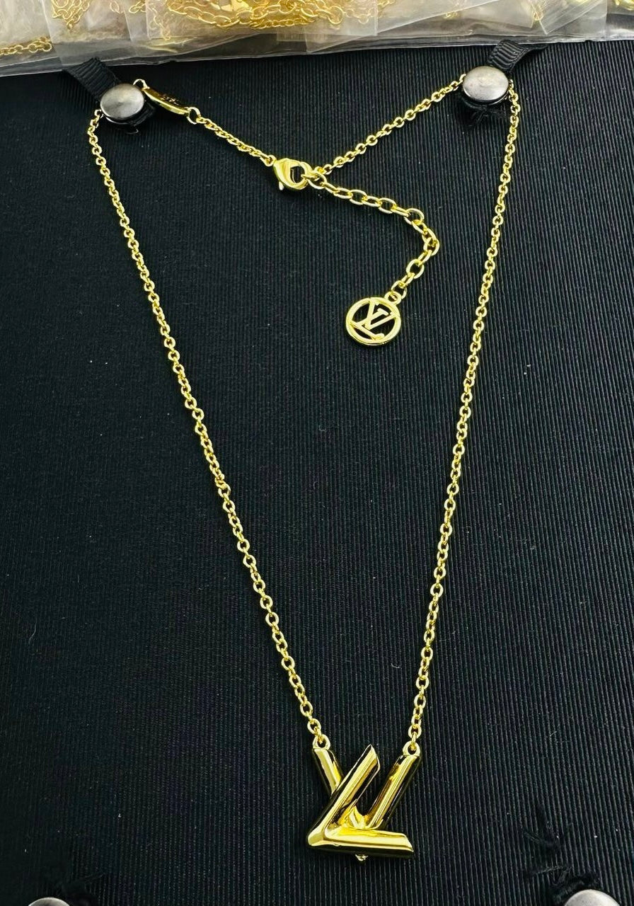 Auric Luxe Monogram Pendant Necklace