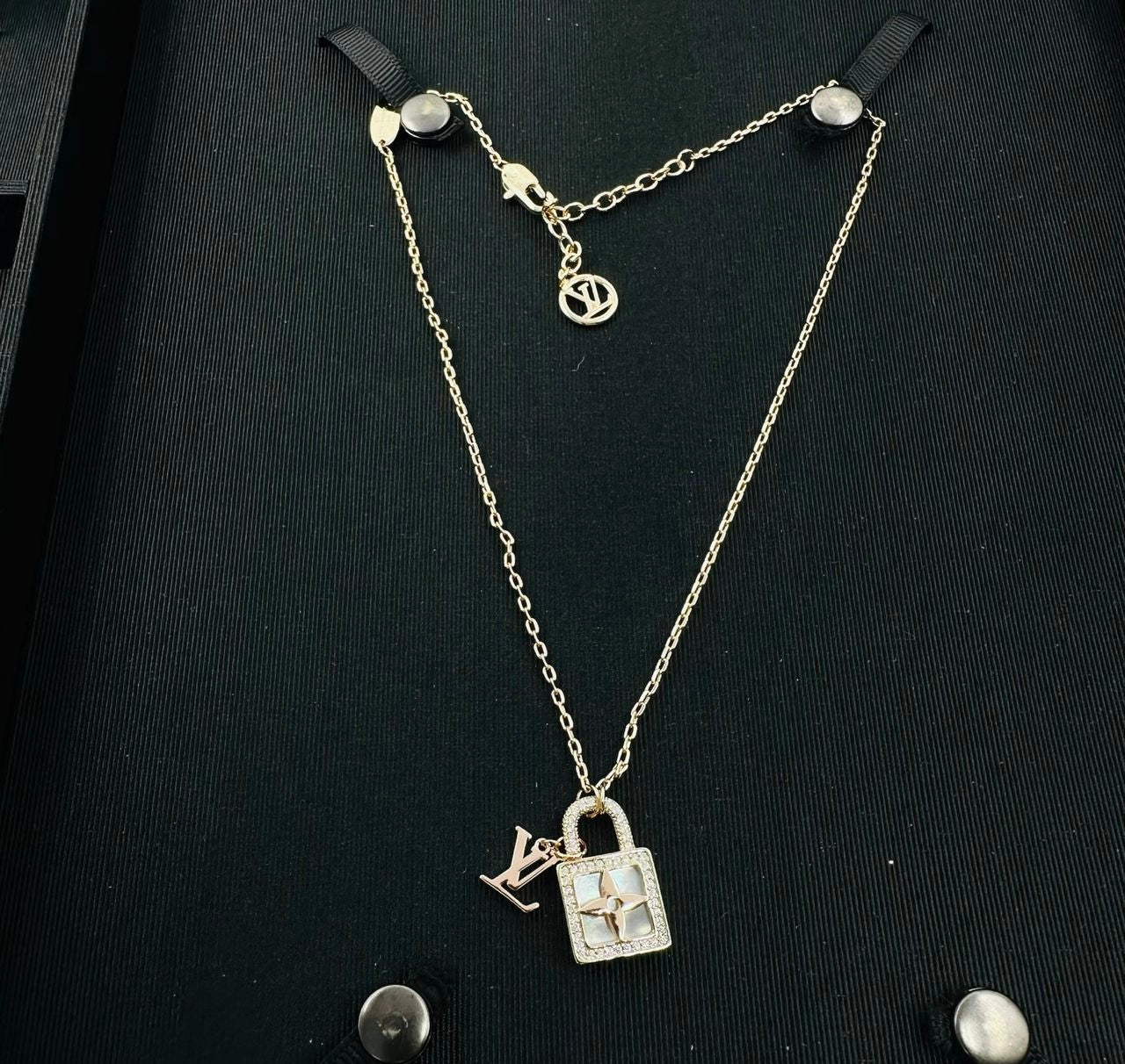 Luxe Lock Pendant Necklace