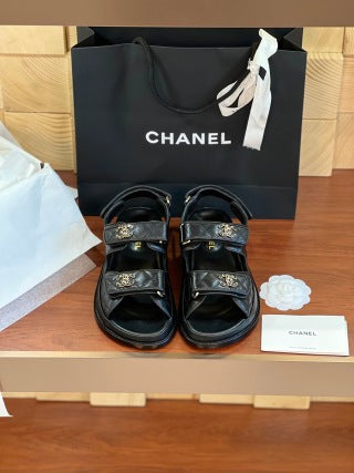 C SANDALS