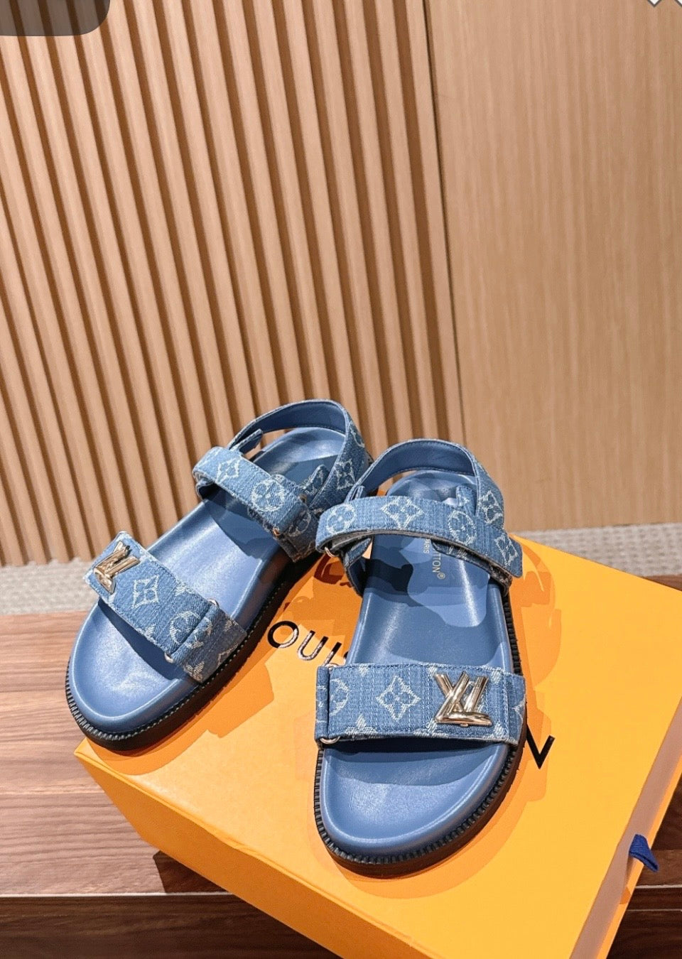 Atelier Riviera Luxe Comfort Slides – 10 Color Collection