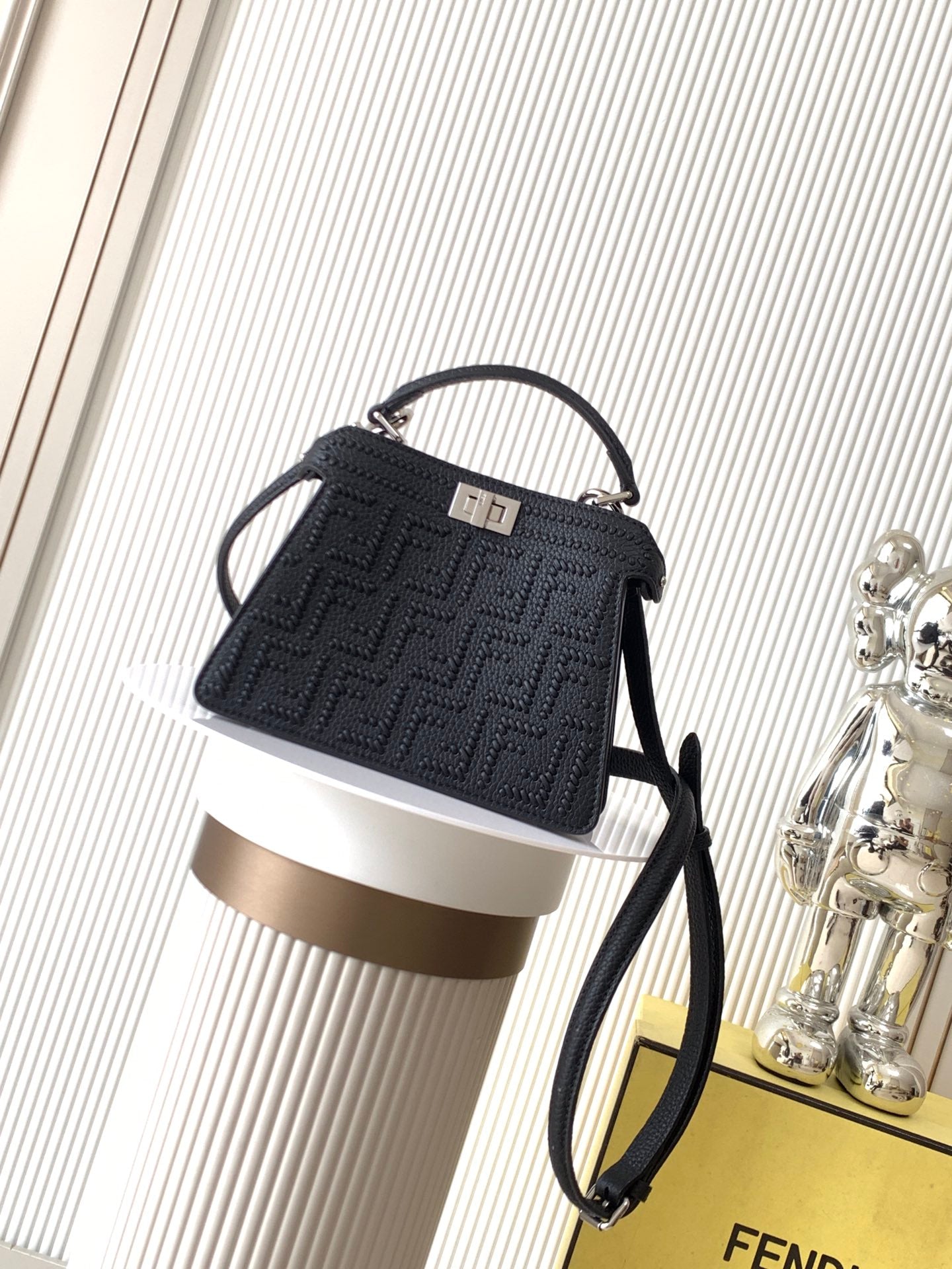 Noir Élégance Mini Luxe Bag