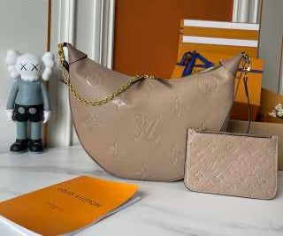 LULU LOOP HOBO MONOGRAM EMPREINTE SIZE: 38.0