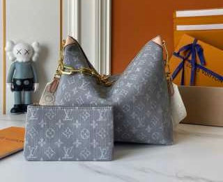 SIZE: 38 x 33 x 10 cm