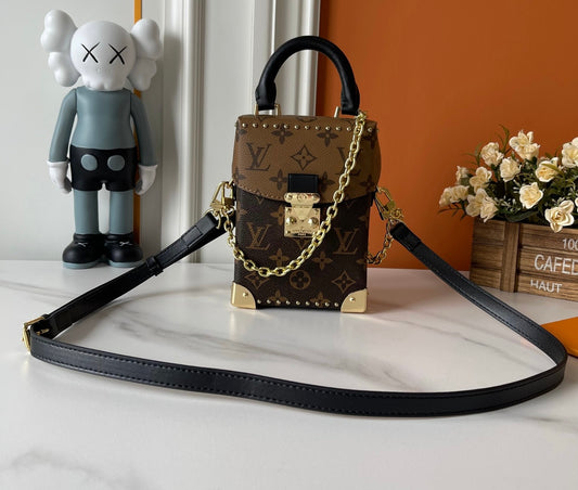 LULU MONOGRAM PEANUT BUTTER