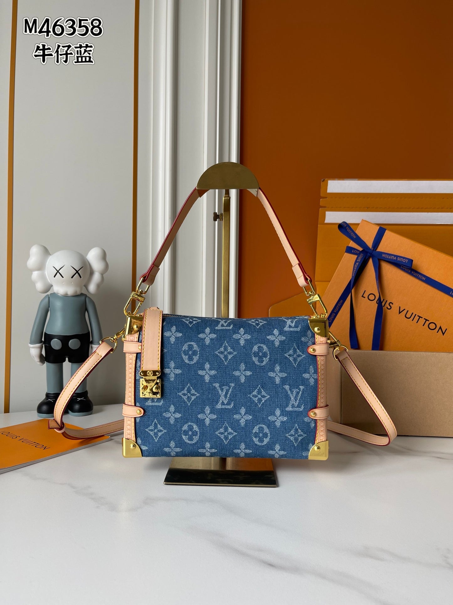 LULU DENIM MONOGRAM NICOLAS GHESQUIÈRE SIDE