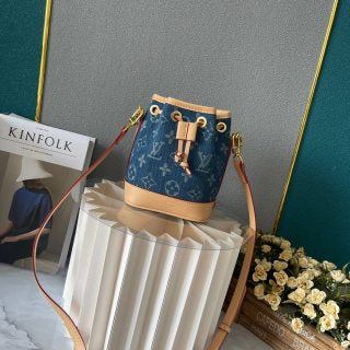 LULU NANO NOÉ DENIM MONOGRAM