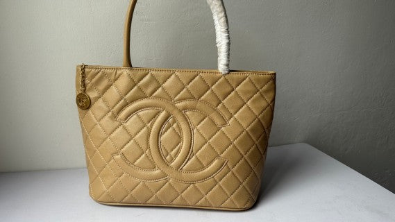CHANEL size 30x14x24cm