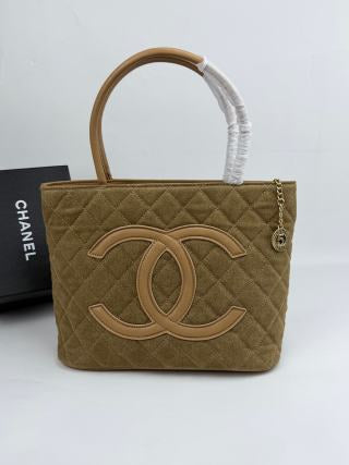 CHANEL size 30x14x24cm