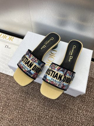CD2025 HEELS: 4.5CM